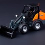 IMC Models 99-10103 Doosan DL 85 Wheel Loader 1:32  !!! Box Squeeze Reduced !!!