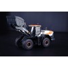 IMC Models 99-10107 Doosan DL 420-7 Concept X Wheel Loader with Carry Case 1:50
