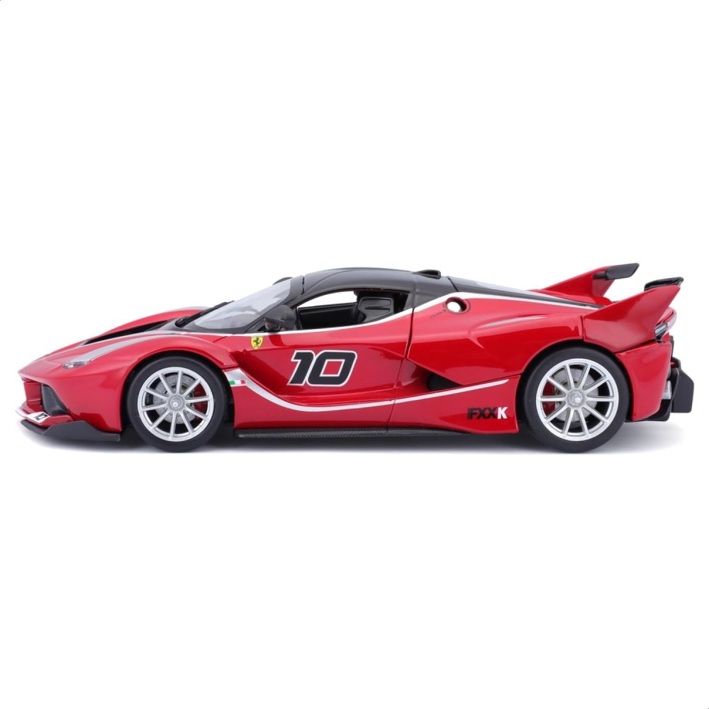 Bburago 18-26301R - Ferrari FXX-K No 10 Red - Scale 1:24