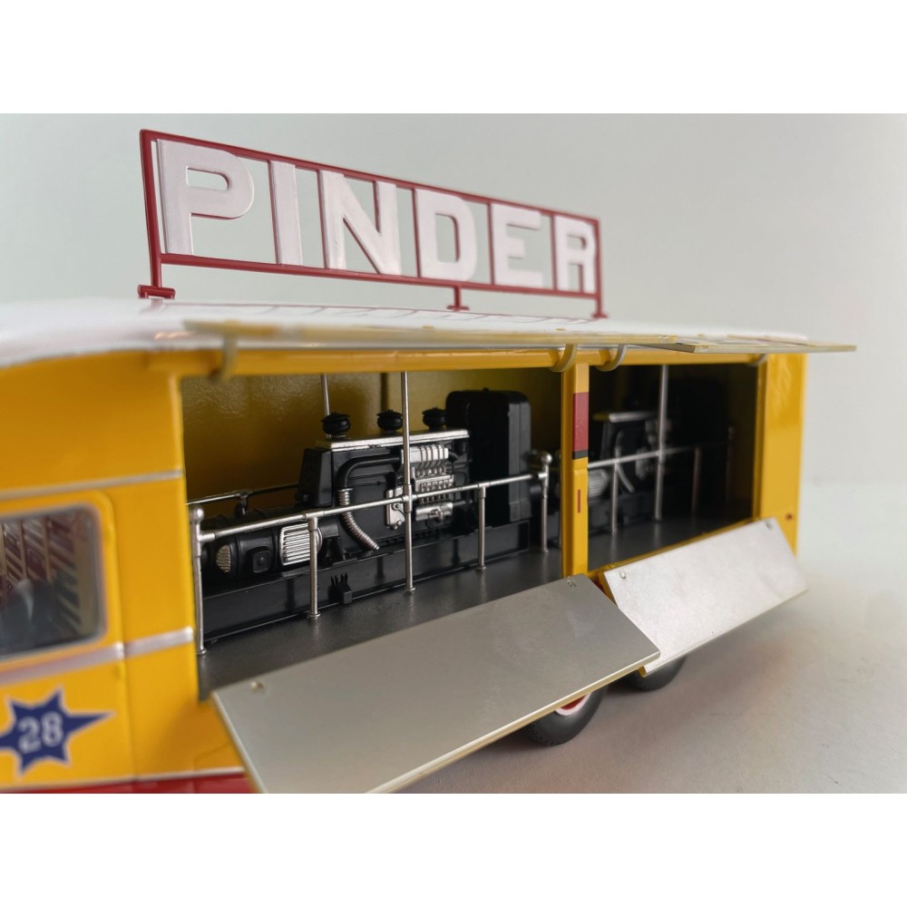 Direkt Collections - 1951 Bernard 28 Electrical Generator Truck Pinder Circus - Scale 1:43