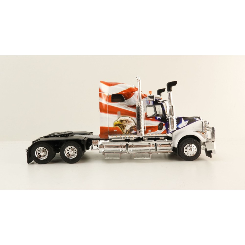 Hachette G1470002 - Western Star 4900 6x4 Truck 2015 American Eagle - Scale 1:43
