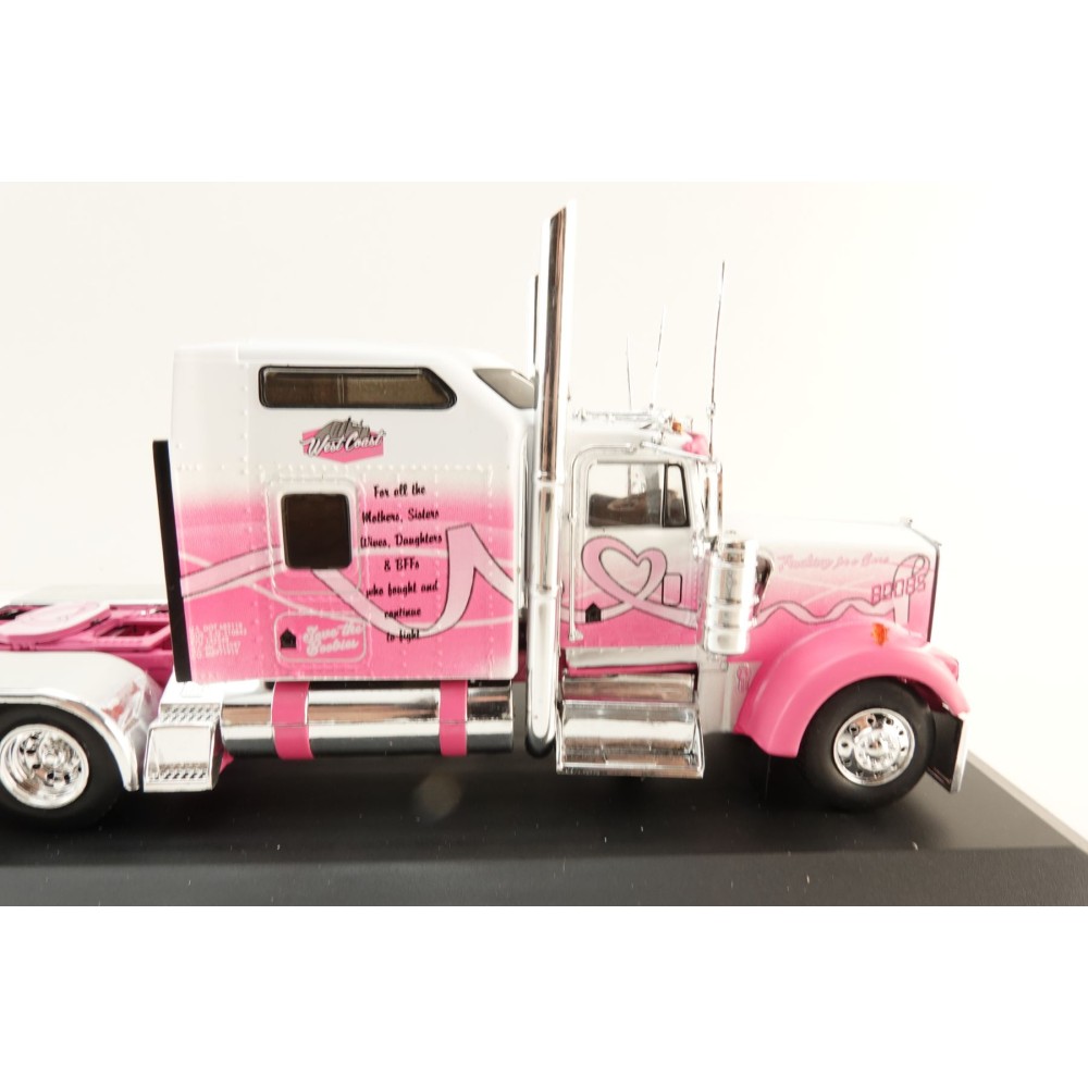 Hachette G1470015  - Kenworth W900 6x4 Truck 1998 Breast Cancer  - Scale 1:43