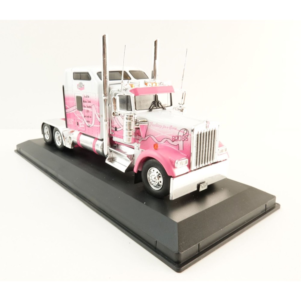 Hachette G1470015  - Kenworth W900 6x4 Truck 1998 Breast Cancer  - Scale 1:43