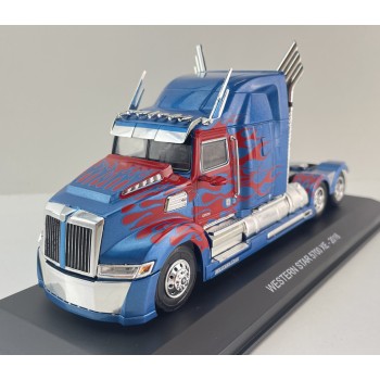 Hachette G1470018 - Western Star 5700 EX 6x4 Truck 2011 Blue Metallic Transformers Decor - Scale 1:43