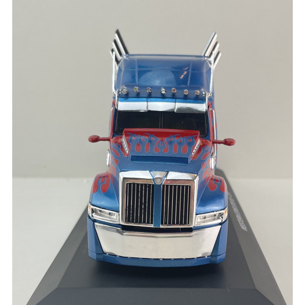 Hachette G1470018 - Western Star 5700 EX 6x4 Truck 2011 Blue Metallic Transformers Decor - Scale 1:43