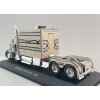 Hachette G1470020 - Peterbilt 379 Custom 6x4 Truck 1985 Beige Grey  - Scale 1:43