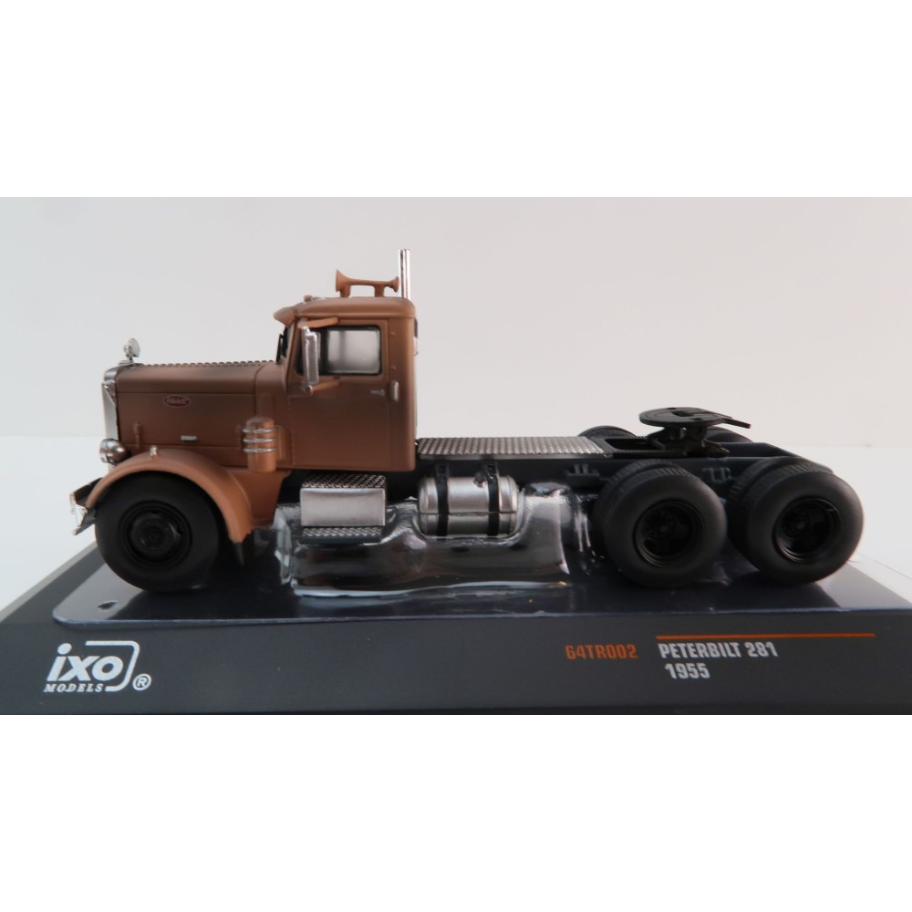 IXO 64TR002 - Peterbilt 281 Rusty Version 1955 Prime Mover 6x4 - Duel Movie - Scale 1:64