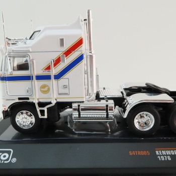 IXO 64TR005 - Kenworth K100 Aerodyne 1976 Prime Mover 6x4 - VIT200 Bicentennial - Scale 1:64