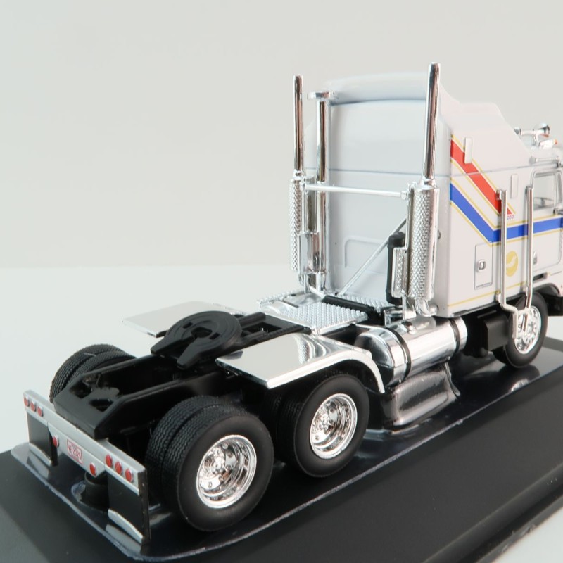 IXO 64TR005 - Kenworth K100 Aerodyne 1976 Prime Mover 6x4 - VIT200 Bicentennial - Scale 1:64