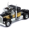 IXO TR144.22 - 1976 Kenworth W900 6x4 Prime Mover Truck - Smokey & The Bandit - Scale 1:43