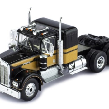 IXO TR144.22 - 1976 Kenworth W900 6x4 Prime Mover Truck - Smokey & The Bandit - Scale 1:43