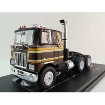 IXO TR191.22 - 1977 Mack F700 6x4 Prime Mover Brown - Scale 1:43