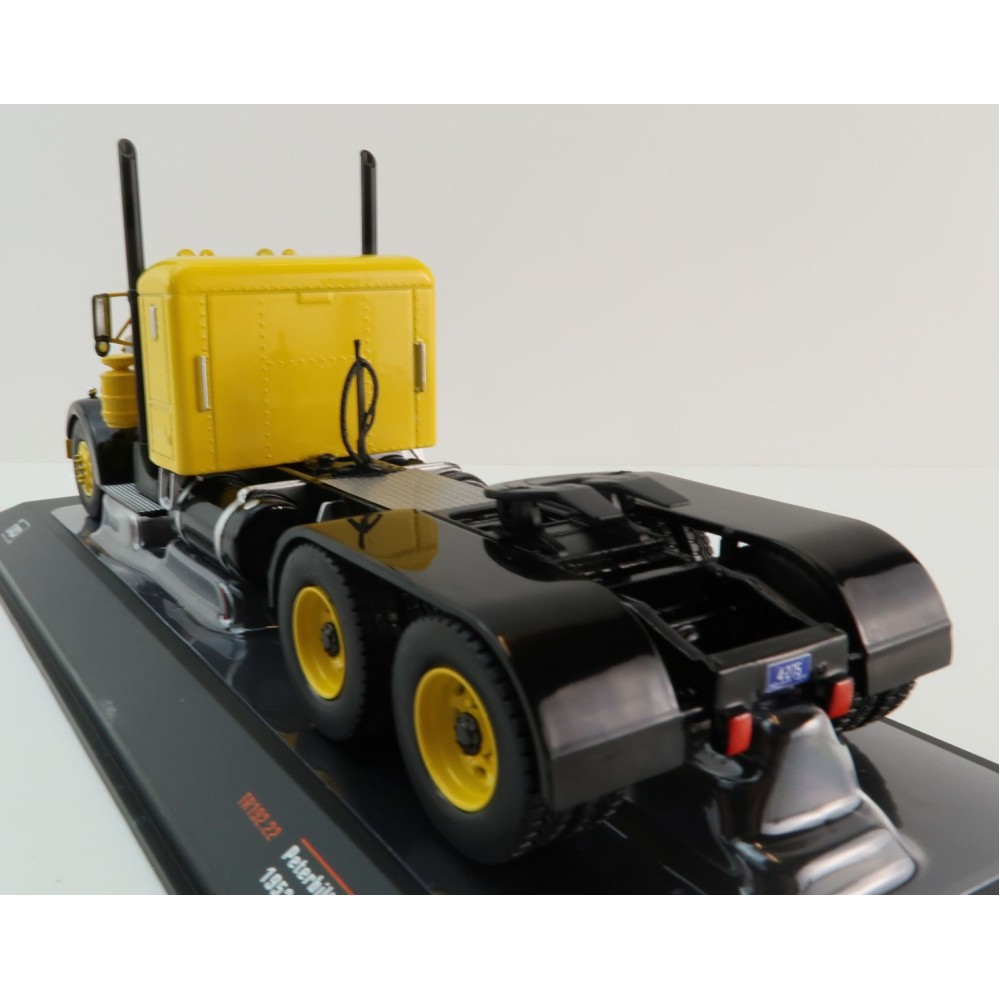 IXO TR192.22 - 1962 Peterbilt 350 6x4 Prime Mover Yellow / Black - Scale 1:43