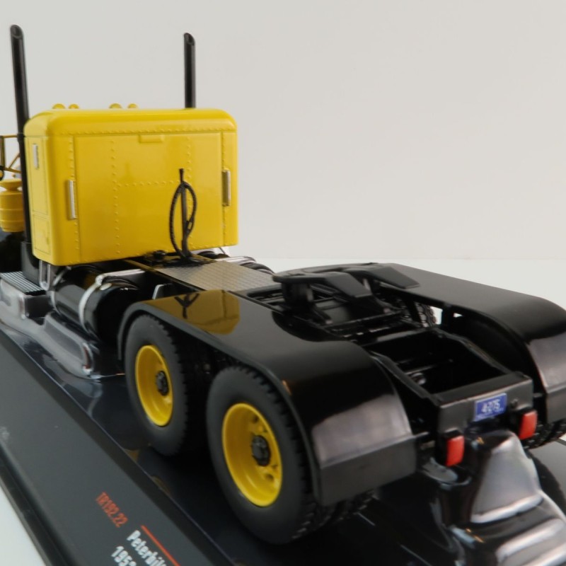 IXO TR192.22 - 1962 Peterbilt 350 6x4 Prime Mover Yellow / Black - Scale 1:43