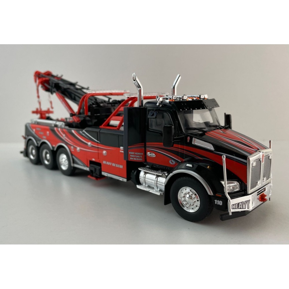 IXO TTR032.23 - 2018 Kenworth T880 Rotator Tow Truck Heavy Rescue Red / Black - Scale 1:43