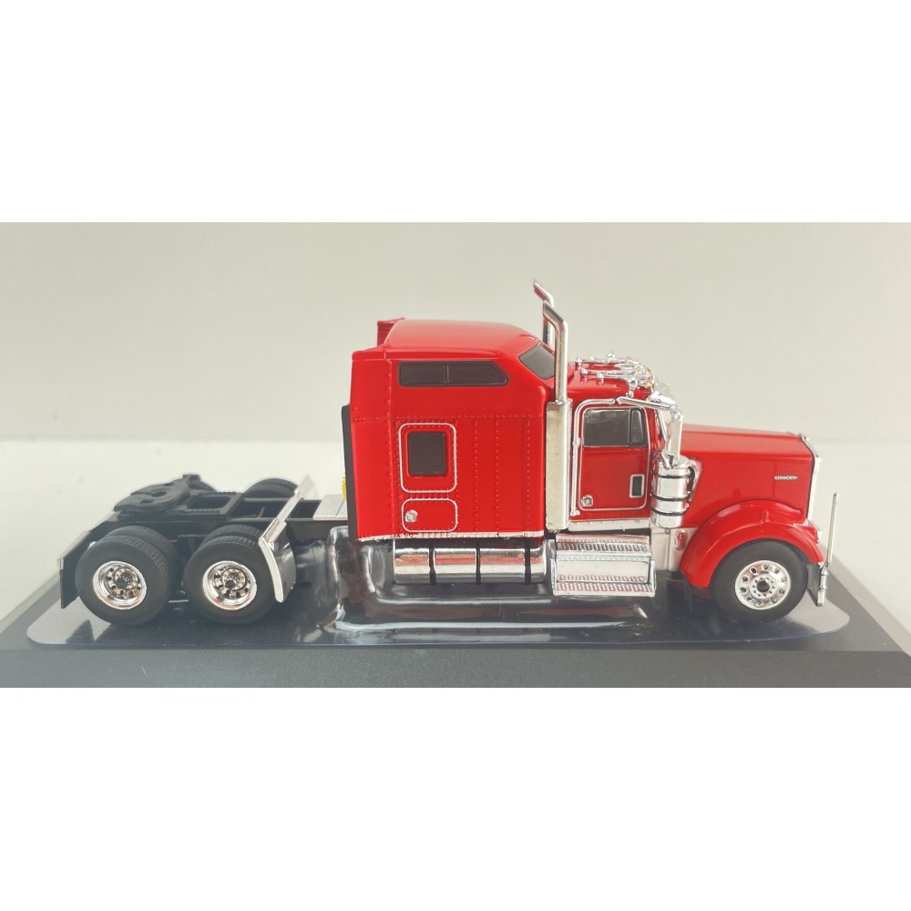IXO U64TR014A - 1990 Kenworth W900 6x4 Truck Sleeper Cab Red - Scale 1:64