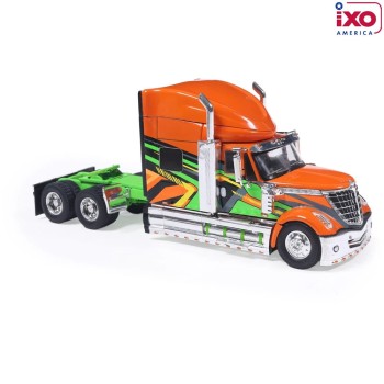 IXO U64TR019 - 2010 International Lonestar 6x4 Truck Orange Green - Scale 1:64