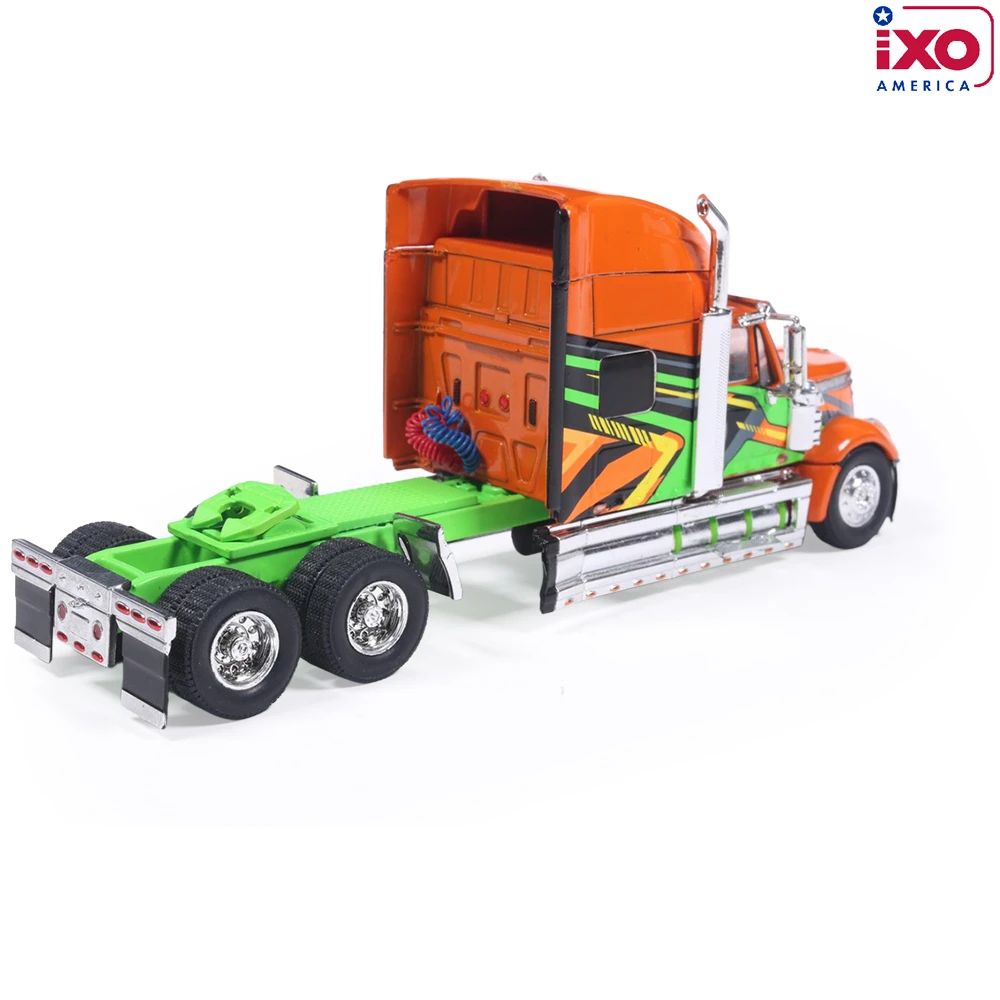 IXO U64TR019 - 2010 International Lonestar 6x4 Truck Orange Green - Scale 1:64