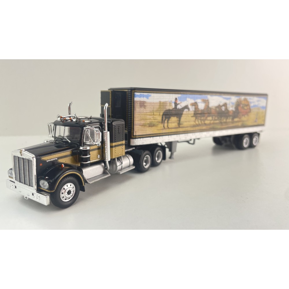IXO U64TRTR004S - Kenworth W900 6x4 Truck with Trailer Smokey and the Bandit - Scale 1:64