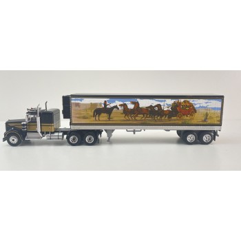 IXO U64TRTR004S - Kenworth W900 6x4 Truck with Trailer Smokey and the Bandit - Scale 1:64