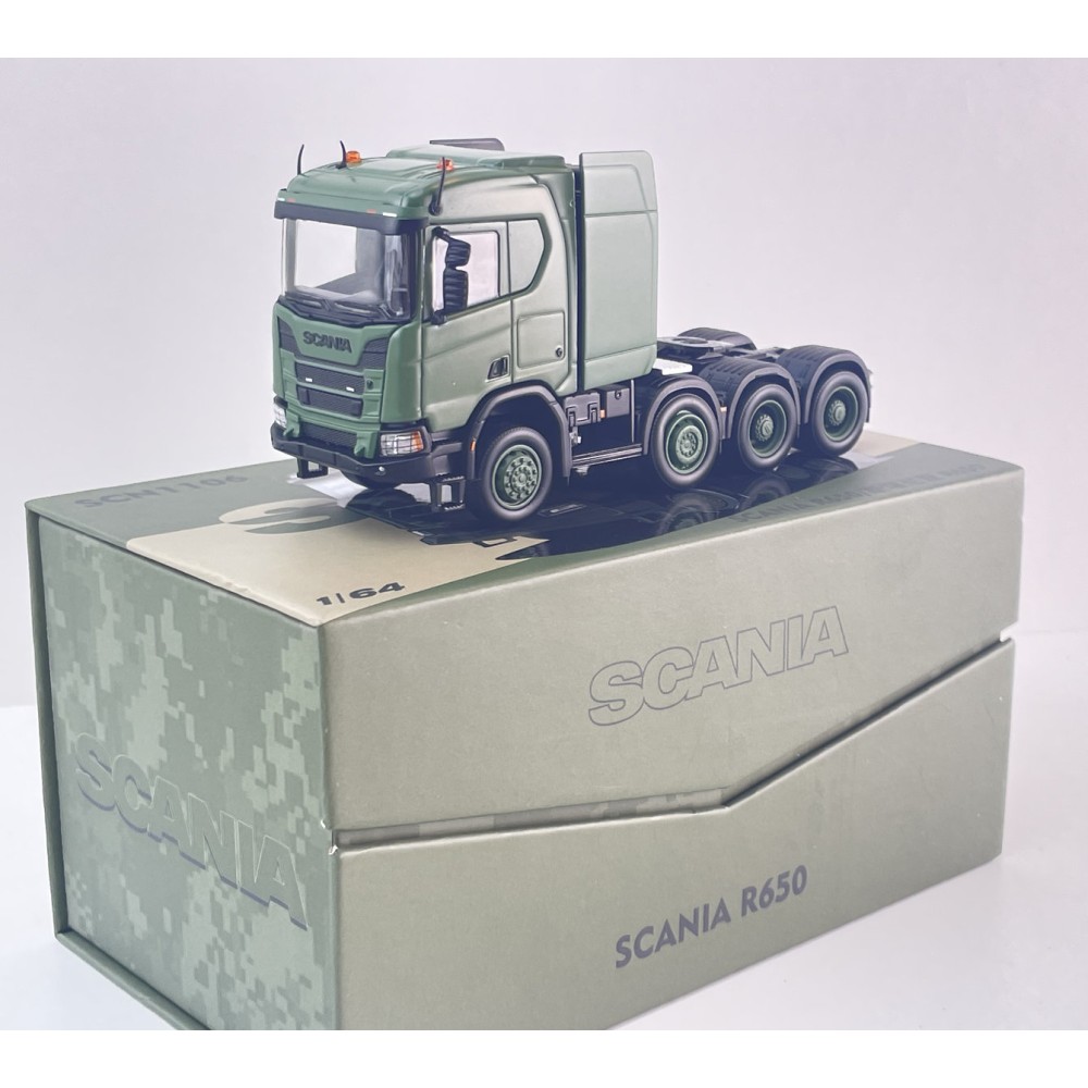 MASDI - Army Scania R650 8x4 Prime Mover with 8 axle Semi Low Loader Trailer Panther - Scale 1:64