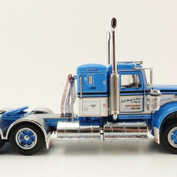 Iconic Replicas - Australian Kenworth W900 6x4 Low Bunk Truck JJ LEECH & SONS - Scale 1:50