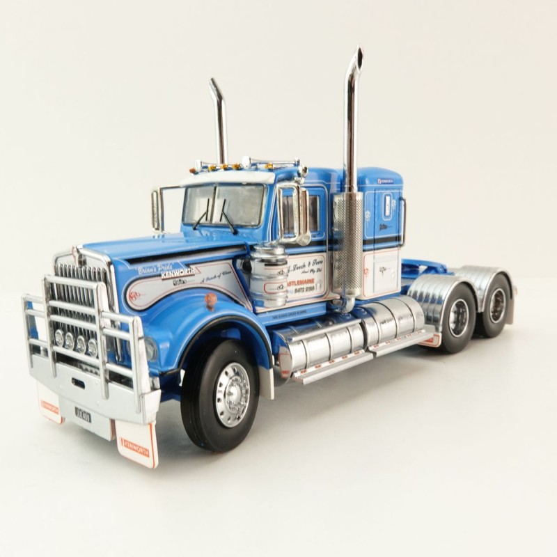 Iconic Replicas - Australian Kenworth W900 6x4 Low Bunk Truck JJ LEECH & SONS - Scale 1:50