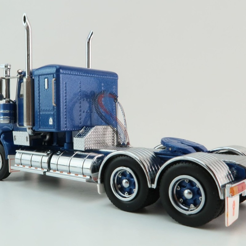 Iconic Replicas - Kenworth W900 6x4 SAR Lowline Bunk Truck Blue Metallic Spider Wheels - Scale 1:50