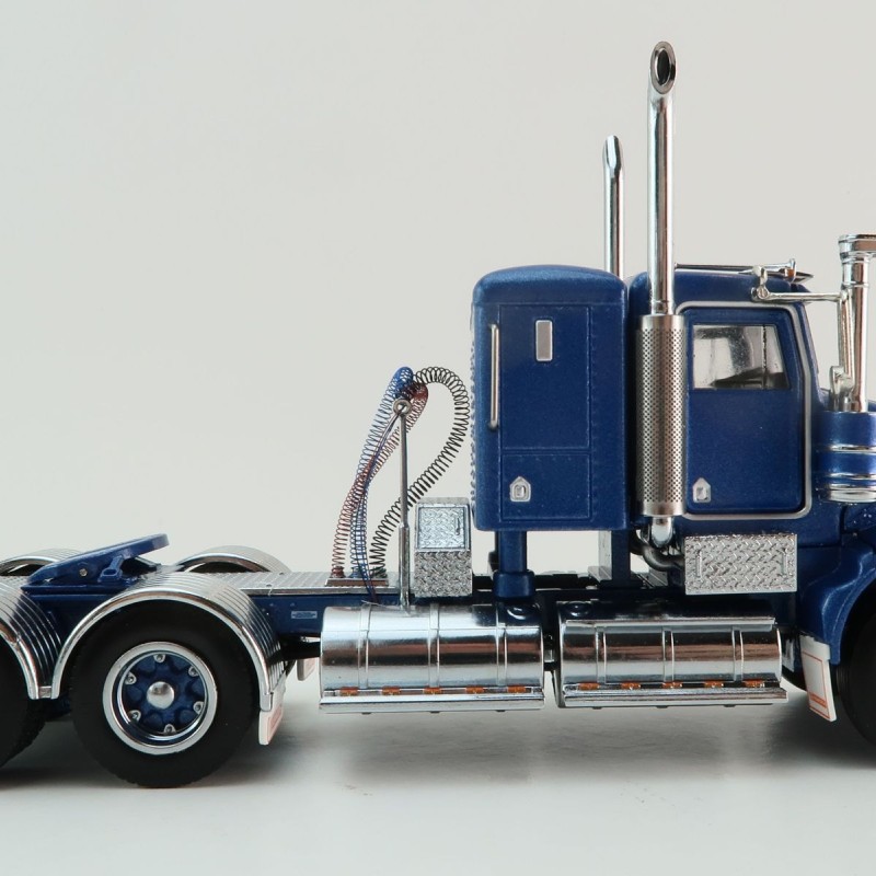 Iconic Replicas - Kenworth W900 6x4 SAR Lowline Bunk Truck Blue Metallic Spider Wheels - Scale 1:50