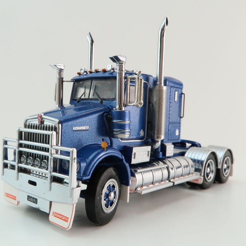 Iconic Replicas - Kenworth W900 6x4 SAR Lowline Bunk Truck Blue Metallic Spider Wheels - Scale 1:50
