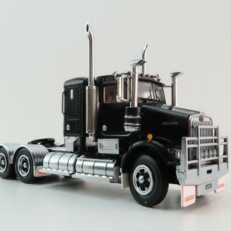 Iconic Replicas - Kenworth W900 SAR 6x4 Lowline Bunk Truck Black Spider - Scale 1:50