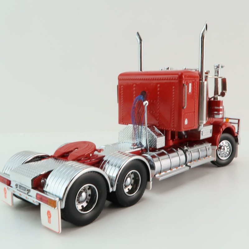 Iconic Replicas - Kenworth W900 SAR 6x4 Lowline Bunk Truck Red - Scale 1:50