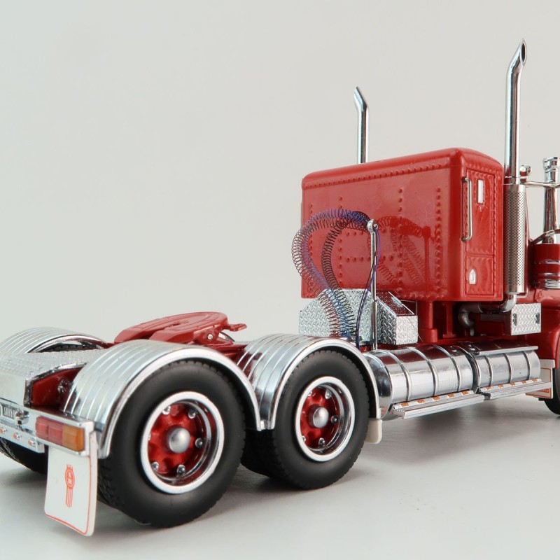 Iconic Replicas - Kenworth W900 SAR 6x4 Lowline Bunk Truck Red Spider - Scale 1:50