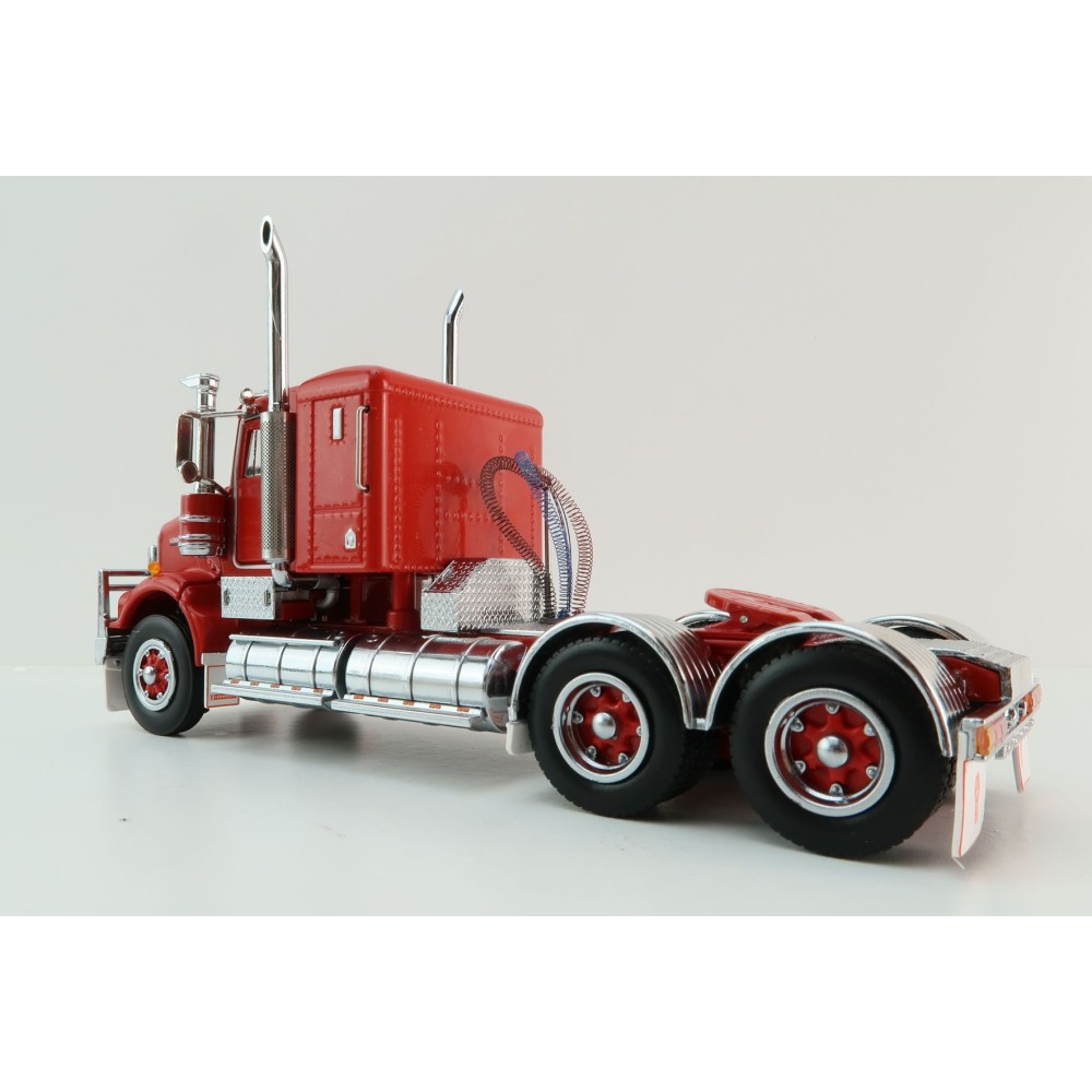 Iconic Replicas - Kenworth W900 SAR 6x4 Lowline Bunk Truck Red Spider - Scale 1:50
