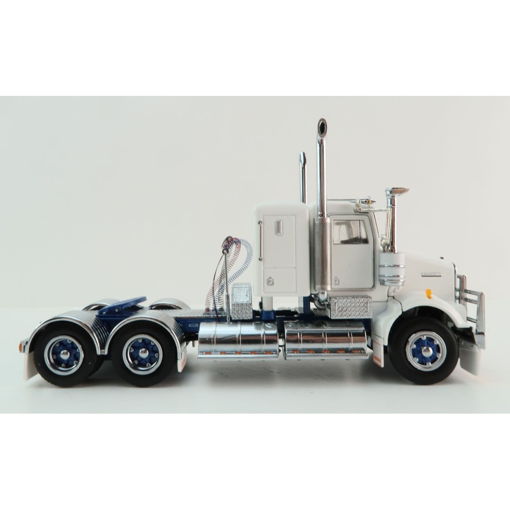 Iconic Replicas - Kenworth W900 SAR 6x4 Lowline Bunk Truck White Blue Spider - Scale 1:50