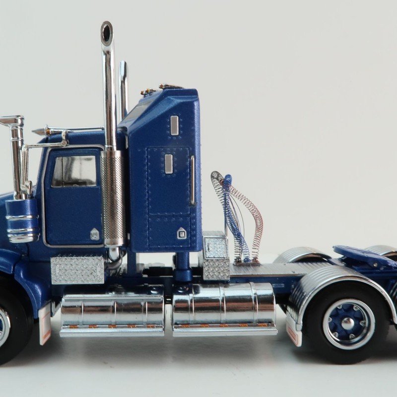 Iconic Replicas - Kenworth W900 SAR Aerodyne 6x4 Truck Metallic Blue Spider Wheels - Scale 1:50