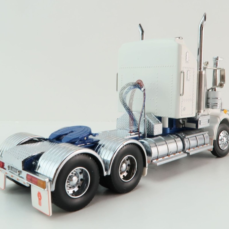 Iconic Replicas - Kenworth W900 SAR Aerodyne 6x4 Truck White Blue - Scale 1:50