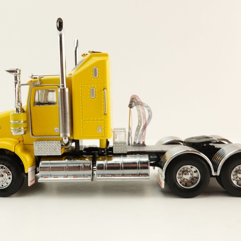 Iconic Replicas - Kenworth W900 SAR Aerodyne 6x4 Truck Yellow - Scale 1:50