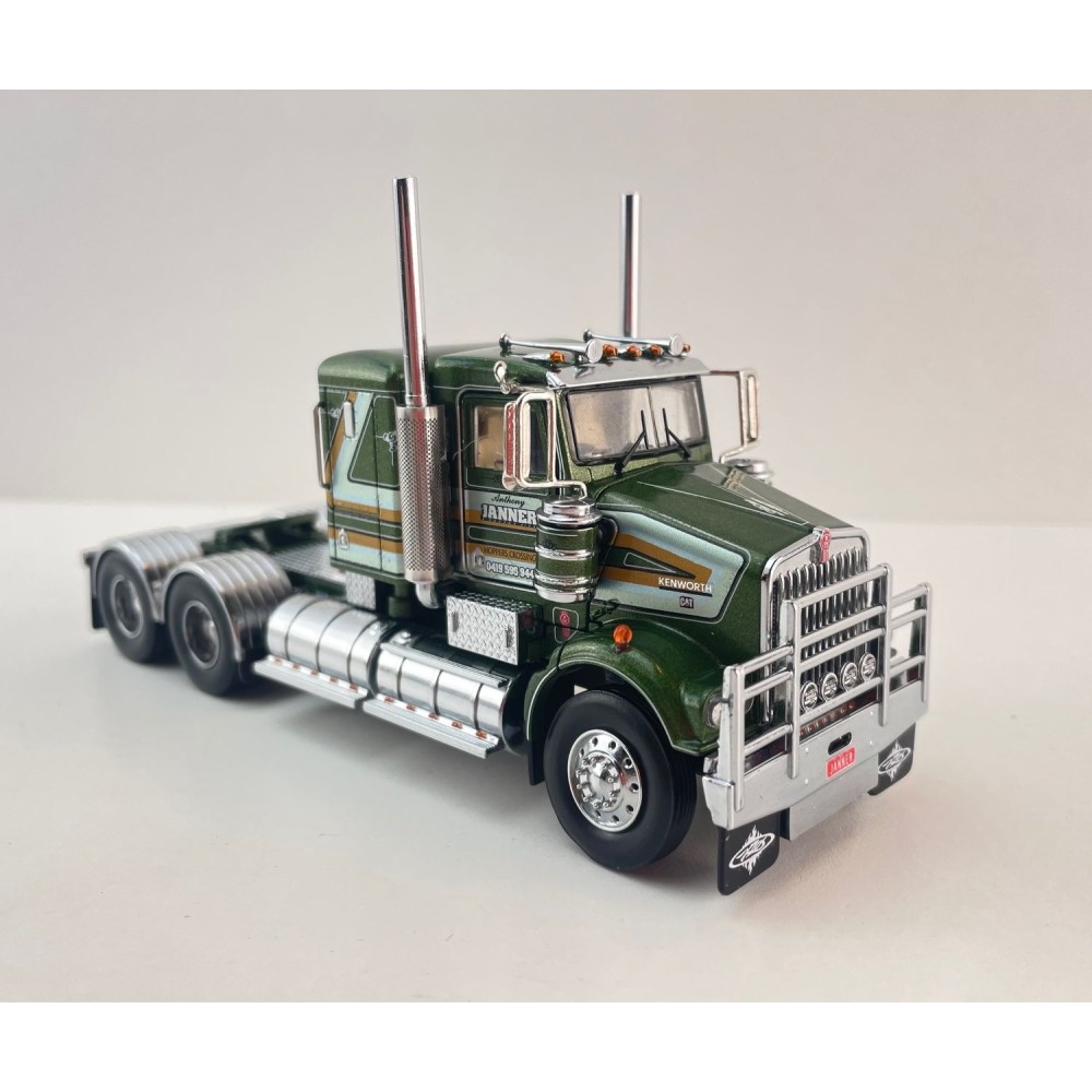 Iconic Replicas - Kenworth W900 SAR Low Bunk 6x4 Prime Mover Anthony Janner Transport - Scale 1:50