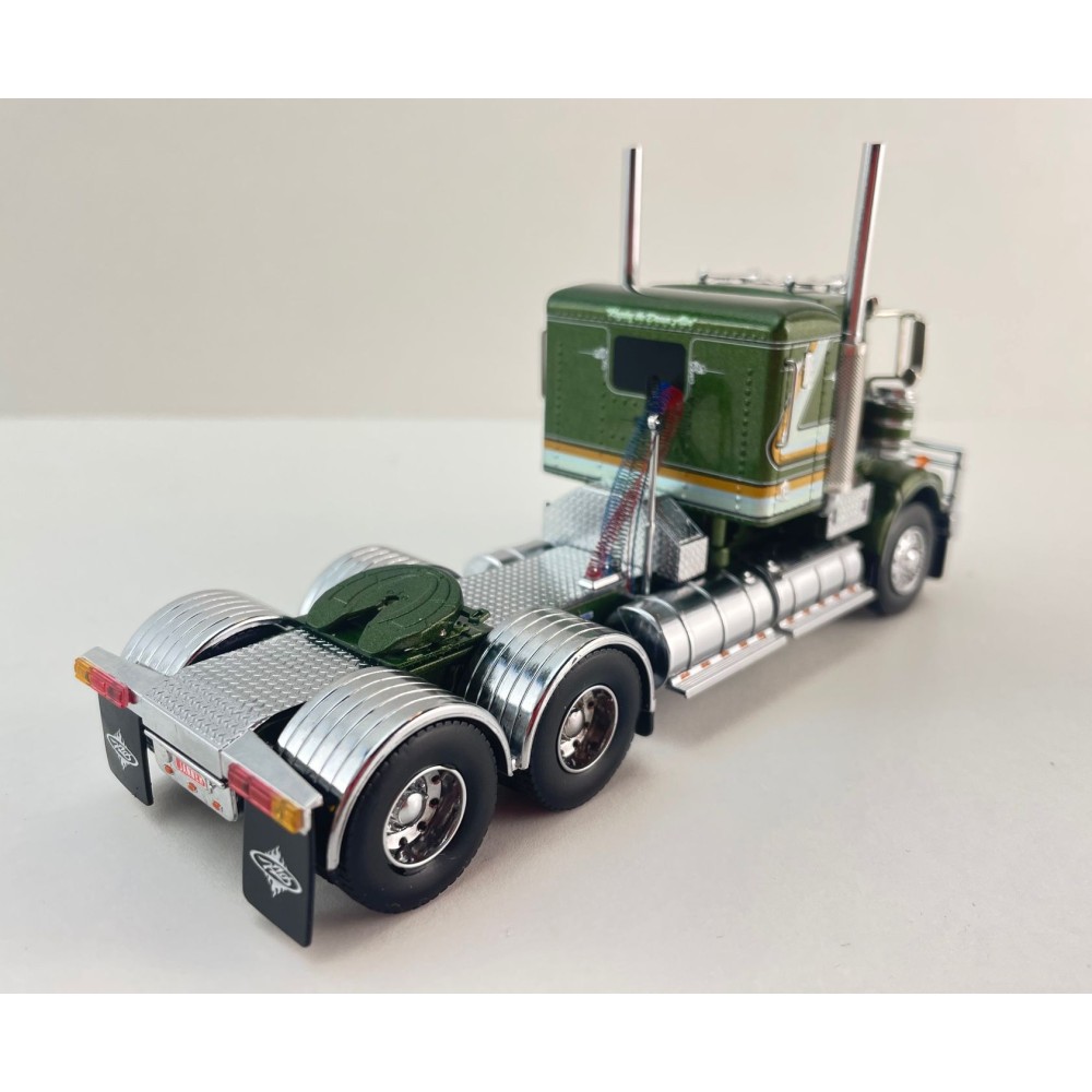 Iconic Replicas - Kenworth W900 SAR Low Bunk 6x4 Prime Mover Anthony Janner Transport - Scale 1:50