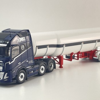 CNJ Collectibles - Sloanbuilt LPG Gas Tanker 3 axle Trailer Red White - Scale 1:50