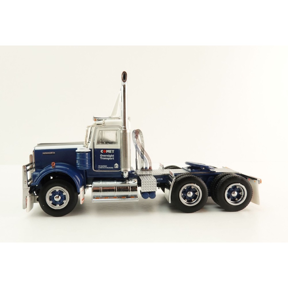 Iconic Replicas - Australian Kenworth W900 6x4 Day Cab Truck Comet Transport - Scale 1:50