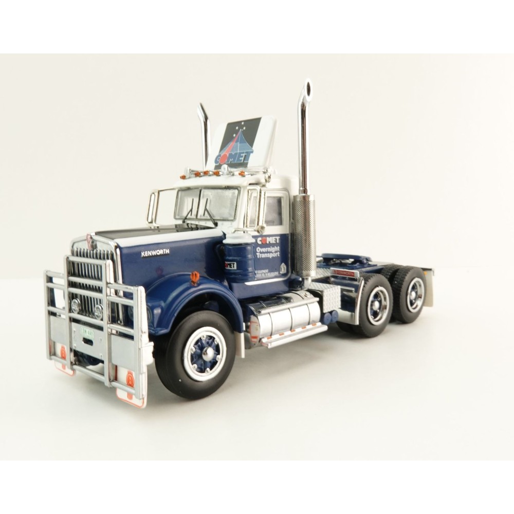 Iconic Replicas - Australian Kenworth W900 6x4 Day Cab Truck Comet Transport - Scale 1:50