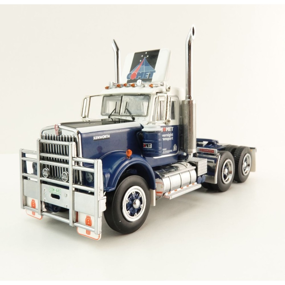 Iconic Replicas - Australian Kenworth W900 6x4 Day Cab Truck Comet Transport - Scale 1:50