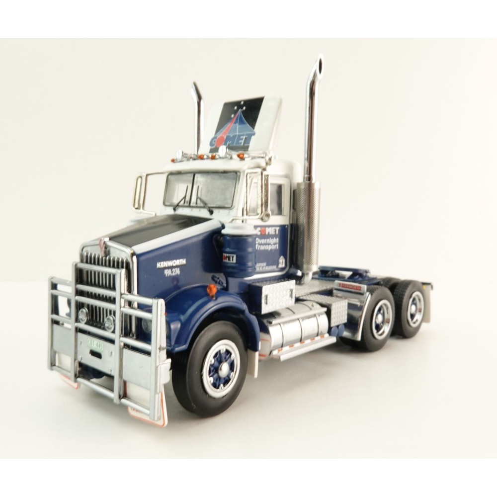 Iconic Replicas - Australian Kenworth W900 SAR 6x4 Day Cab Truck Comet Transport - Scale 1:50