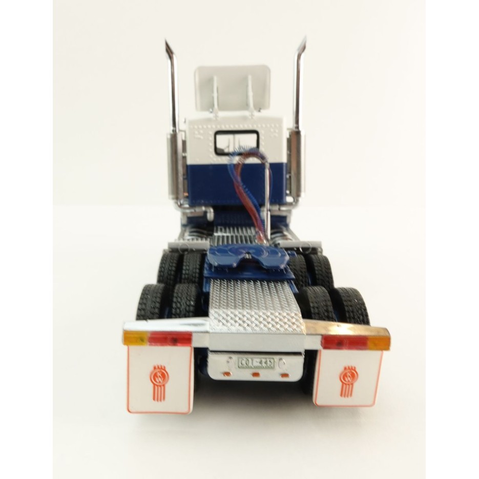 Iconic Replicas - Australian Kenworth W900 SAR 6x4 Day Cab Truck Comet Transport - Scale 1:50