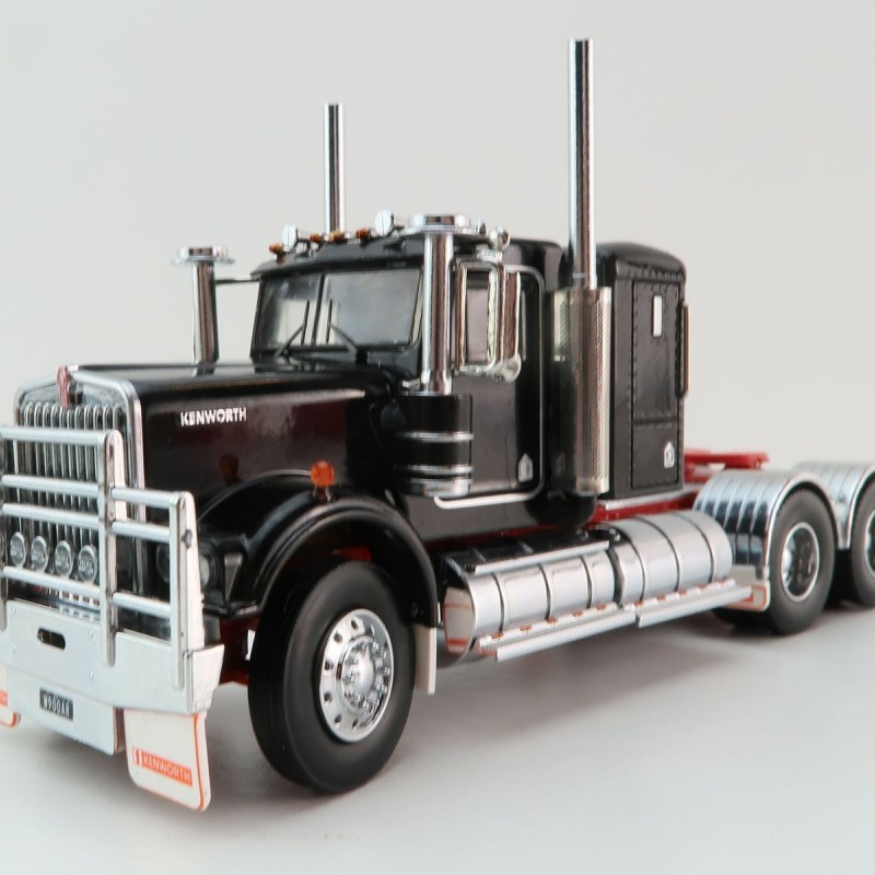 Iconic Replicas - Australian Kenworth W900 6x4 Lowline Bunk Truck Black Red - Scale 1:50