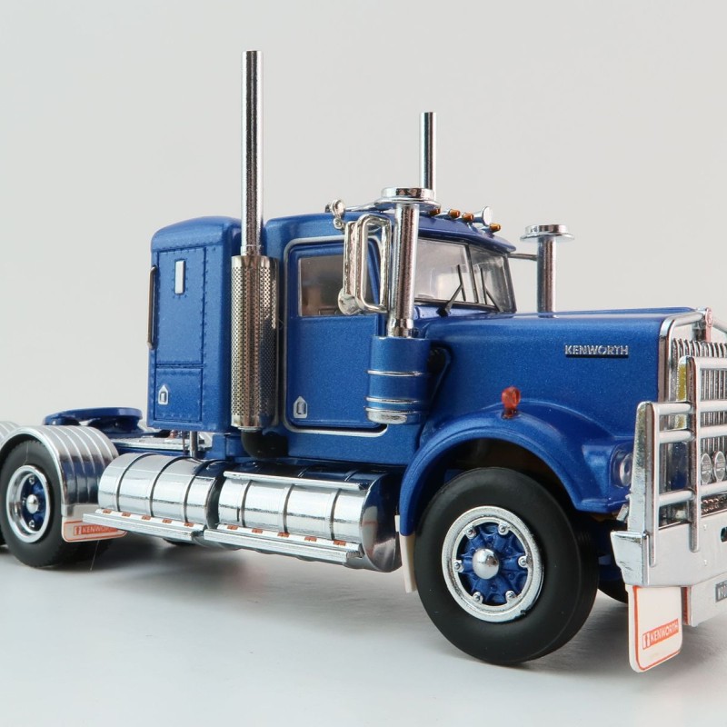 Iconic Replicas - Australian Kenworth W900 6x4 Lowline Bunk Truck Blue Metallic Spider - Scale 1:50