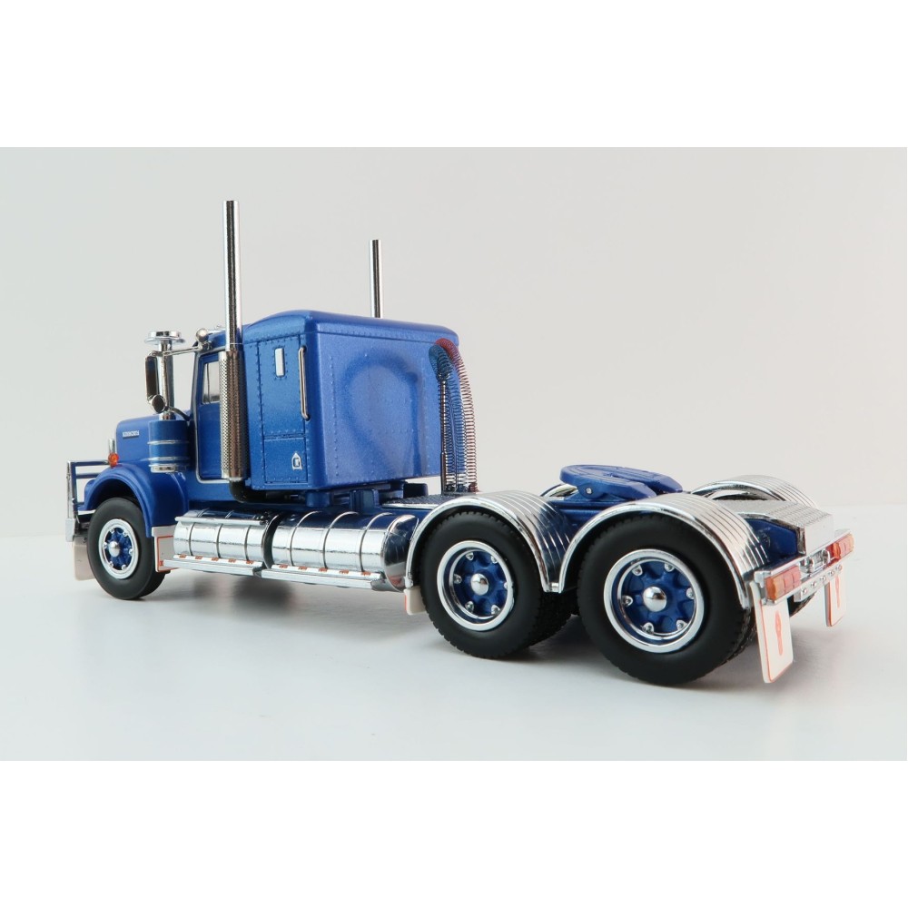 Iconic Replicas - Australian Kenworth W900 6x4 Lowline Bunk Truck Blue Metallic Spider - Scale 1:50