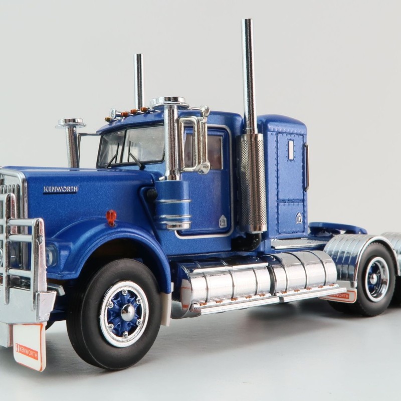 Iconic Replicas - Australian Kenworth W900 6x4 Lowline Bunk Truck Blue Metallic Spider - Scale 1:50